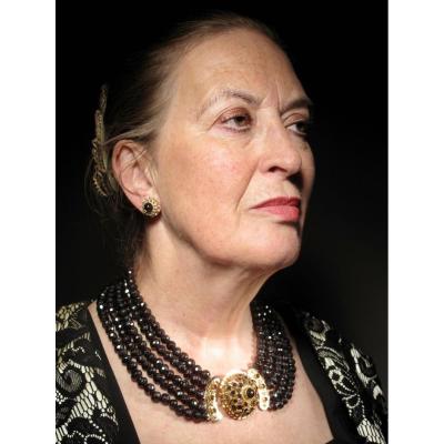 Five Row Golden Provincial Garnet With Golden Clasp