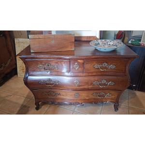Port De La Saintonge Chest Of Drawers In Walnut