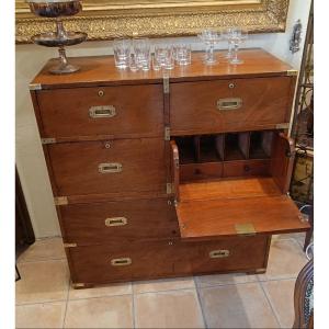 Late 19th-century Officer's Chest Of Drawers, Also Known As A Naval Chest, Made Of Solid Mahogany.