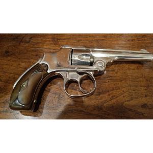 Smith & Wesson Safety Hammerless Revolver, First Model, .32 Caliber, Circa 1888, Serial Number 25418