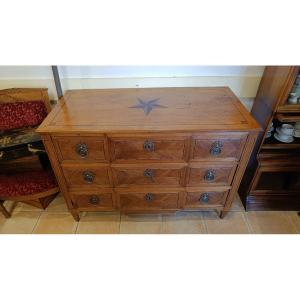 Louis XVI Chest Of Drawers In Walnut With Marquetry, Late 18th Century