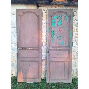 2 Identical Louis XIV Doors In Oak 18th Century Old Bordeaux Woodwork Decoration 