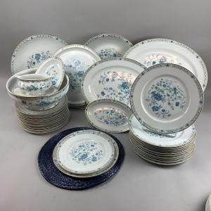 Haviland Limoges Dinner Service Model Nakim-marie-louise