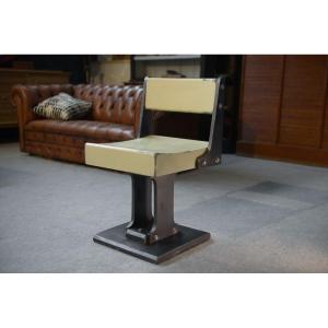 Antique Minimalist Modernist Design Chair From The 1960s