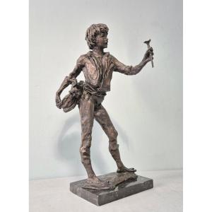 The Flower Seller: Bronze By Augusto Murer.