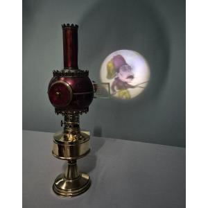 Magic Lantern: Lapierre Lampascope.