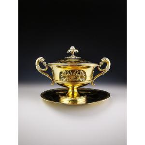Covered Sugar Bowl In Solid Silver-gilt - Restoration/empire Period