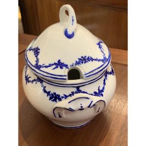 Sugar Bowl In Tournai Porcelain, Late 18th Century 