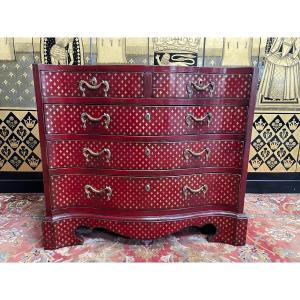 English Style Dresser With Lily Flowers