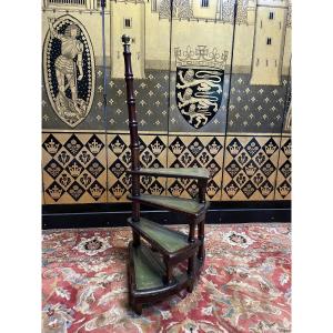 Stairs - English Library Step Stool In English Leather 