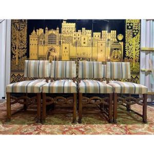 Set Of 8 Renaissance Style Oak Chairs