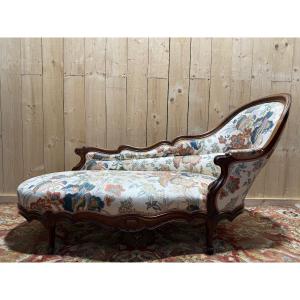 Louis Philippe Period Chaise Longue In Carved Walnut 