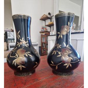 Pair Of Lacquered And Gilded Vases Decorated With Persimmons, Napoleon III Period