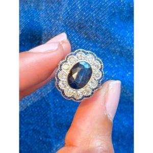 Daisy Ring In Platinum, Sapphire And Diamonds