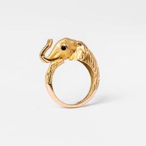 Jean Et Pierre Bellin Elephant Ring In Yellow Gold And Onyx