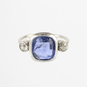 Art Deco Ring In Platinum, Sapphire And Diamonds