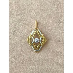 Art Deco Pendant In Yellow Gold, Enamel And Diamond