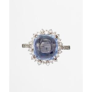 Platinum Ring With Ceylon Sapphire And Diamonds