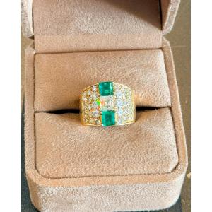 Bandeau Ring In Yellow Gold, Emeralds And Diamonds