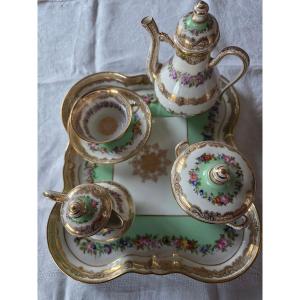 Solitaire Porcelain Service 20th Century.