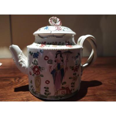 Theory In Fine Faience - Leeds- Eighteenth Century