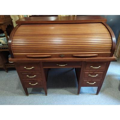 American Mahogany Desk - XXth Century.