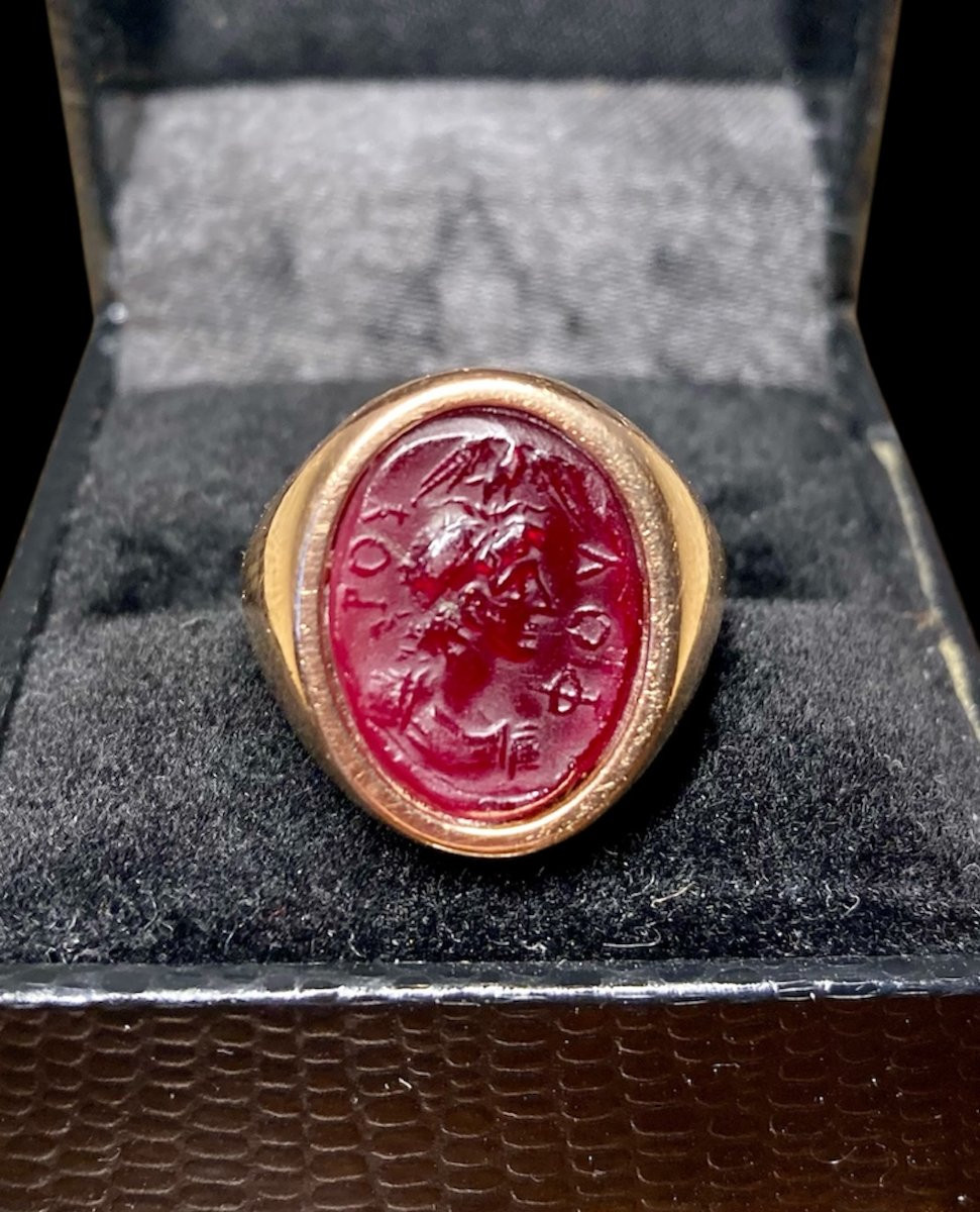 Imperatore Nerone - Intaglio in pasta vitrea montato su anello chevalier in oro rosa 18K-photo-4
