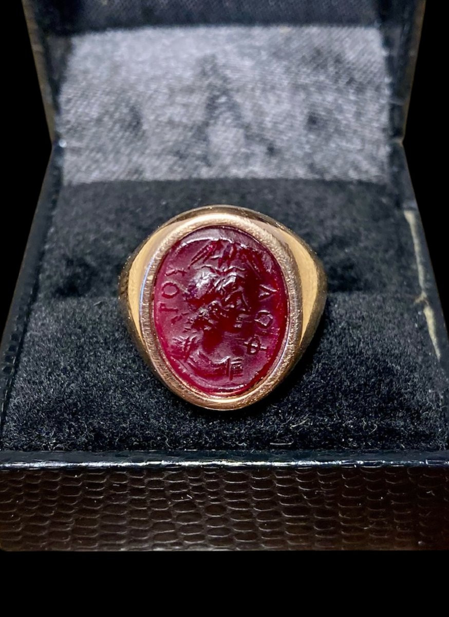 Imperatore Nerone - Intaglio in pasta vitrea montato su anello chevalier in oro rosa 18K-photo-5