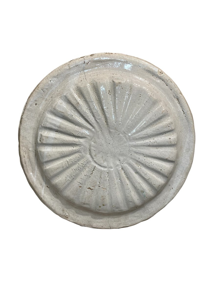 Deruta - II metà del XVI sec. - Piatto da parata in maiolica con Dama e motivi vegetali-photo-3