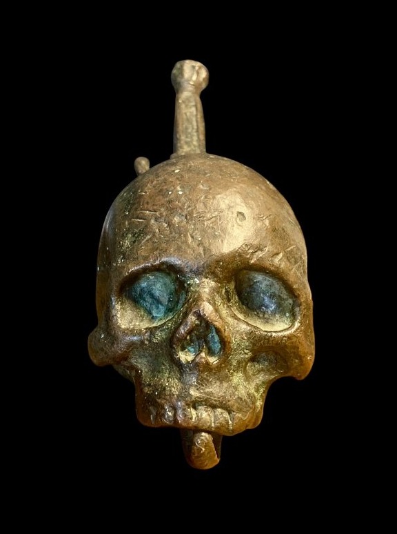 Italia settentrionale - XVII sec. - Teschio Memento Mori in bronzo trafitto da una daga-photo-2