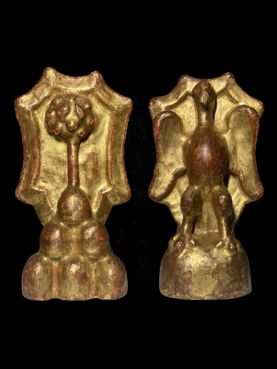 Comune di Montalcino - Metà del XVI sec. - Emblema civico istituzionale in legno dorato