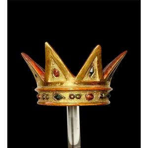 XVIII secolo - Legno dipinto e dorato - Corona