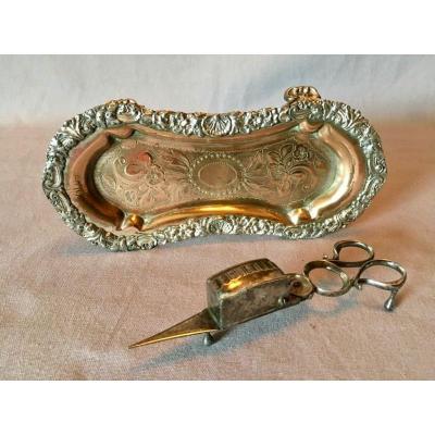 18th Century Mouchette And Tray