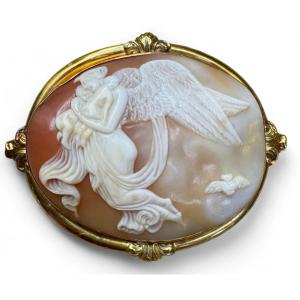 19th Century Gold Cameo