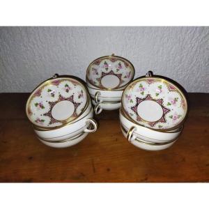 Limoges Legrand & Cie Set Of 12 Hand-decorated And Gilded Porcelain Cups