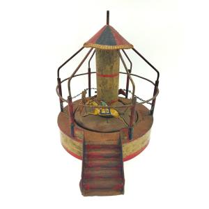 Antique Game: Carousel With 4 Racehorses And Their Riders (collectible) 