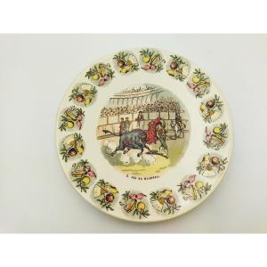 Sarreguemines Antique Plate With Legend, Decorated With A Bull And Bullfighter, 19th Century, Collection