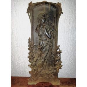 Art Nouveau Jugendstil Anthropomorphic Cast Iron Ornamental Plate Mountain Flowers