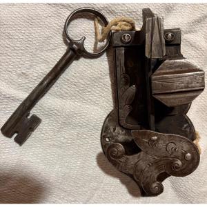 Engraved Iron Lock, In Working Condition, 18th Century.
