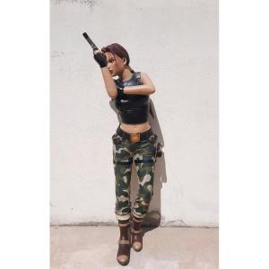 Large Tomb Raider Figurine