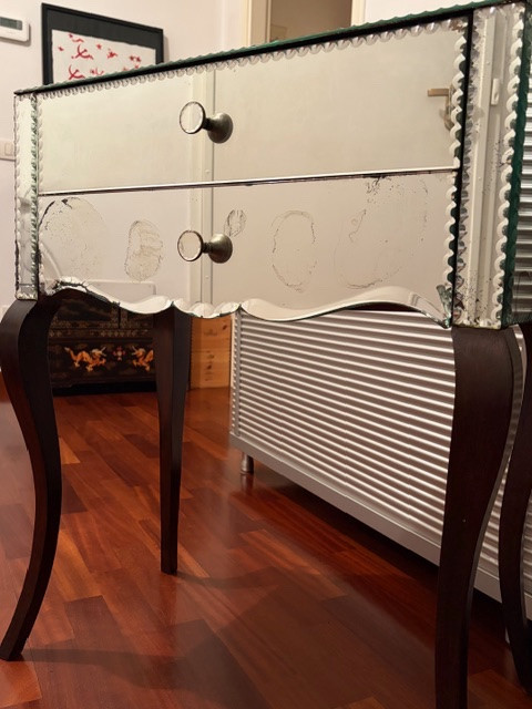 Piccola cassettiera con vetro a  specchio-photo-6