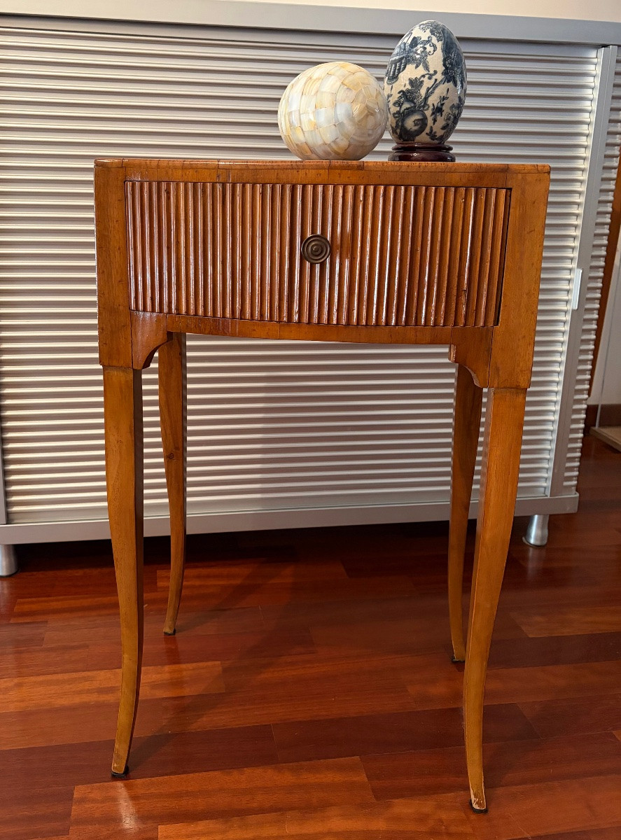 Mobiletto in noce ad un cassetto, Italia,, anni’30/‘40-photo-2