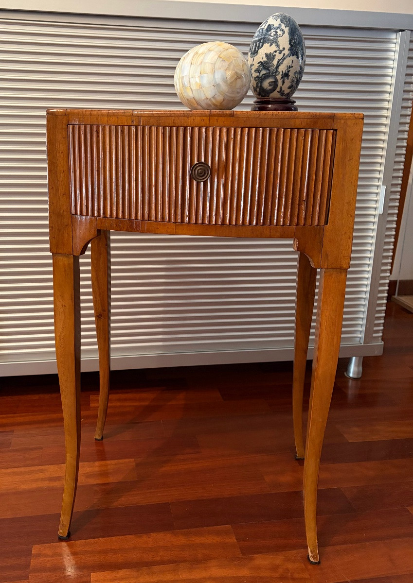 Mobiletto in noce ad un cassetto, Italia,, anni’30/‘40-photo-1