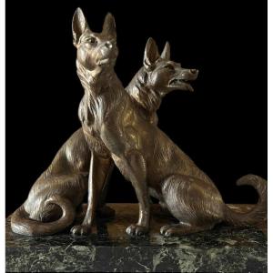 Scultura in bronzo  "Due pastori tedeschi"