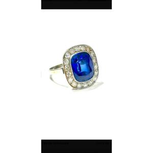 Antique 18k Gold And Platinum Ring With Verneuil Sapphire And Diamonds