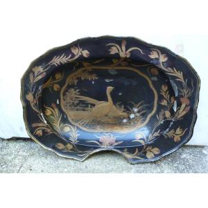 Japanese Lacquer Decorated Beard Dish 18th Century