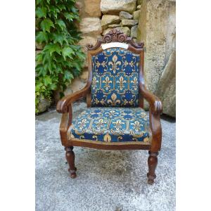 Museum: Small Armchair That Belonged To S.a.r Louise D Artois, Sister Of The Duke Of Bordeaux.