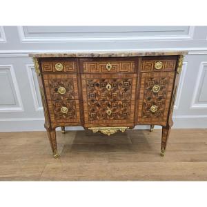 Louis XVI Period Chest Of Drawers