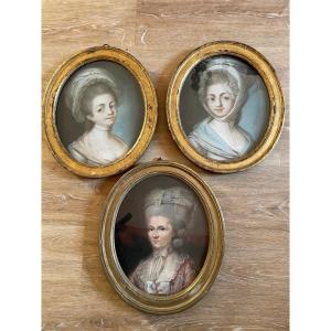 Series Of 3 Pastels Of Woman XVIII Eme