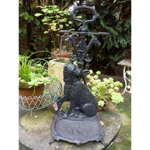 Cane Holder. Cast Iron, 19th Century.